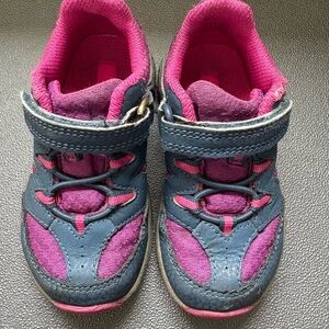 Merrell Kids Sneakers in Pink and Blue